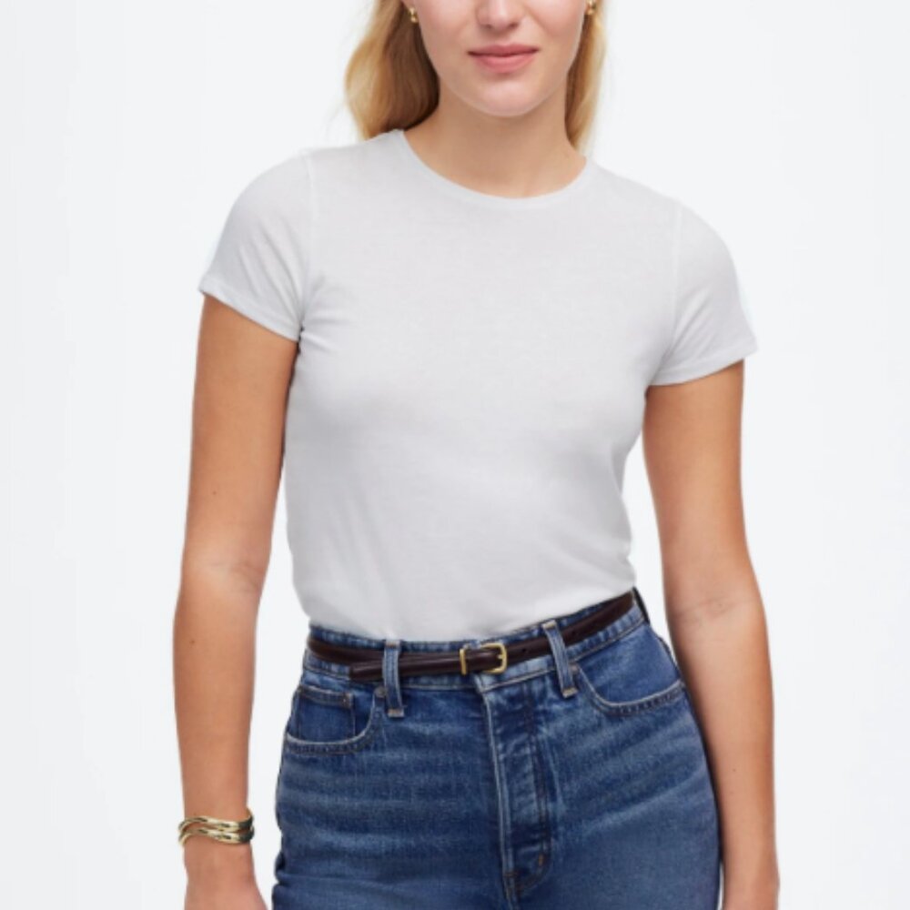 "Essential Slim Tee in Lightweight Cotton" - Madewell - NEW WITH TAGS